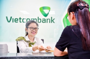 Vietcombank dành tặng khách hàng hơn 61.000 phần quà nhân dịp sinh nhật 61 năm