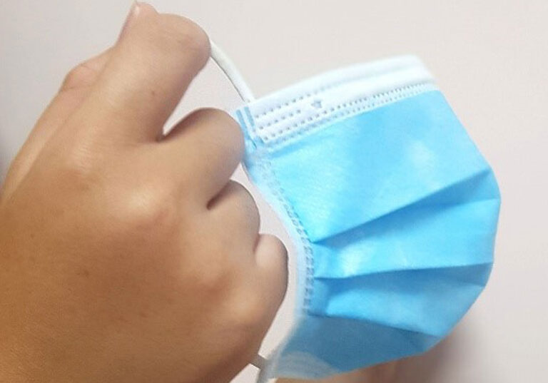 Không thể lơ là với… khẩu trang
