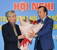 Thông báo về việc giới thiệu chức danh và chữ ký của Chủ tịch Hội Cứu trợ trẻ em tàn tật Việt Nam