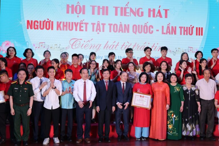 Chung kết Hội thi Tiếng hát người khuyết tật toàn quốc lần thứ III “Tiếng hát từ trái tim