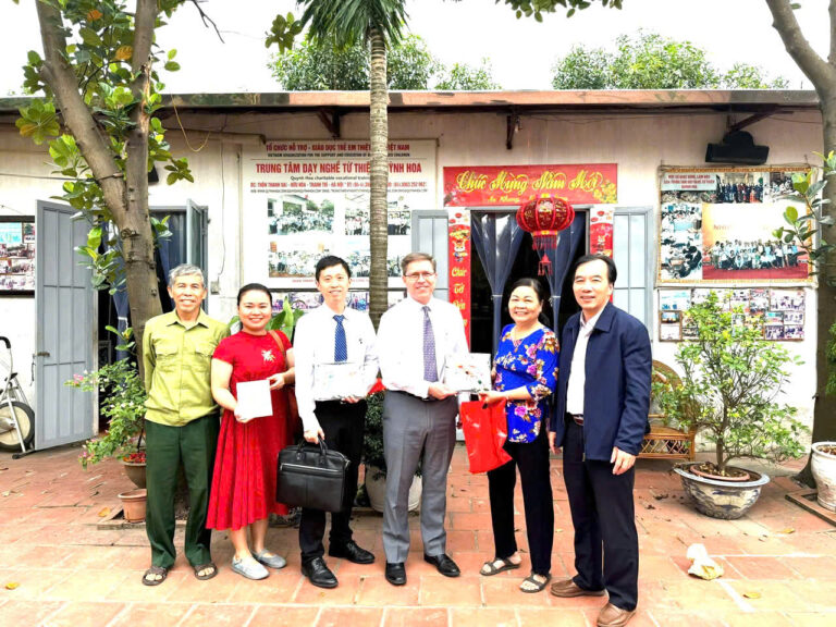 Trung tâm dạy nghề từ thiện Quỳnh Hoa, địa chỉ tin cậy cho trẻ em khuyết tật