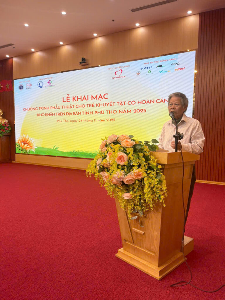 Hơn 500 trẻ khuyết tật được khám và phẫu thuật miễn phí tại tỉnh Phú Thọ