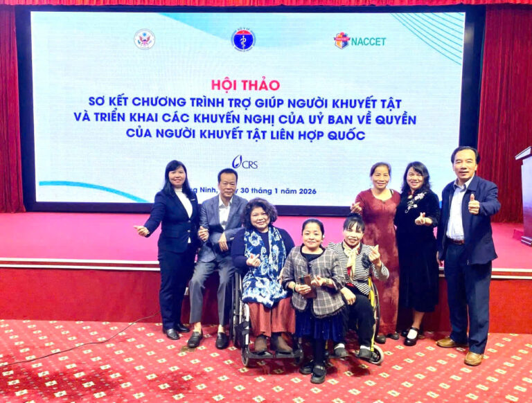 Đổi mới tư duy, phương thức thực hiện, trợ giúp người khuyết tật hòa nhập