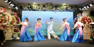 Z7496768993408 624a0b211b392cd394586fa2d883e4f1